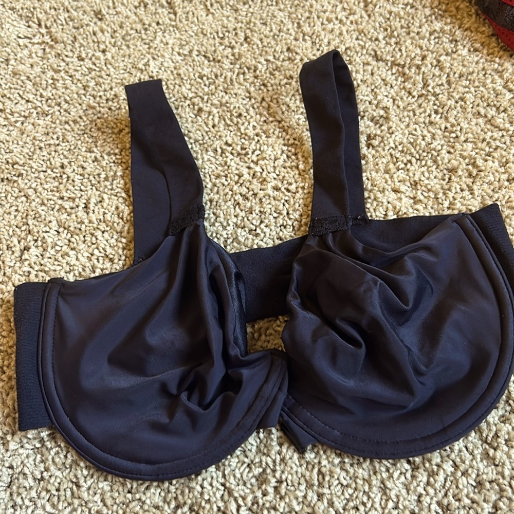 SPANX Black Non Padded Front Closure Underwire Bra